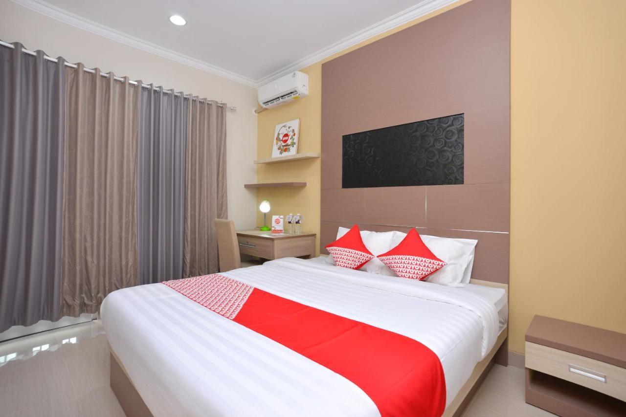 Hotel Oyo 583 Puri Gejayan Asri Syariah à Kejayan Extérieur photo